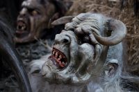 Click to enlarge: "Perchten" Mask 2 [f/2, 1/25 sec, 28mm-e, ISO 800, Sony A700]