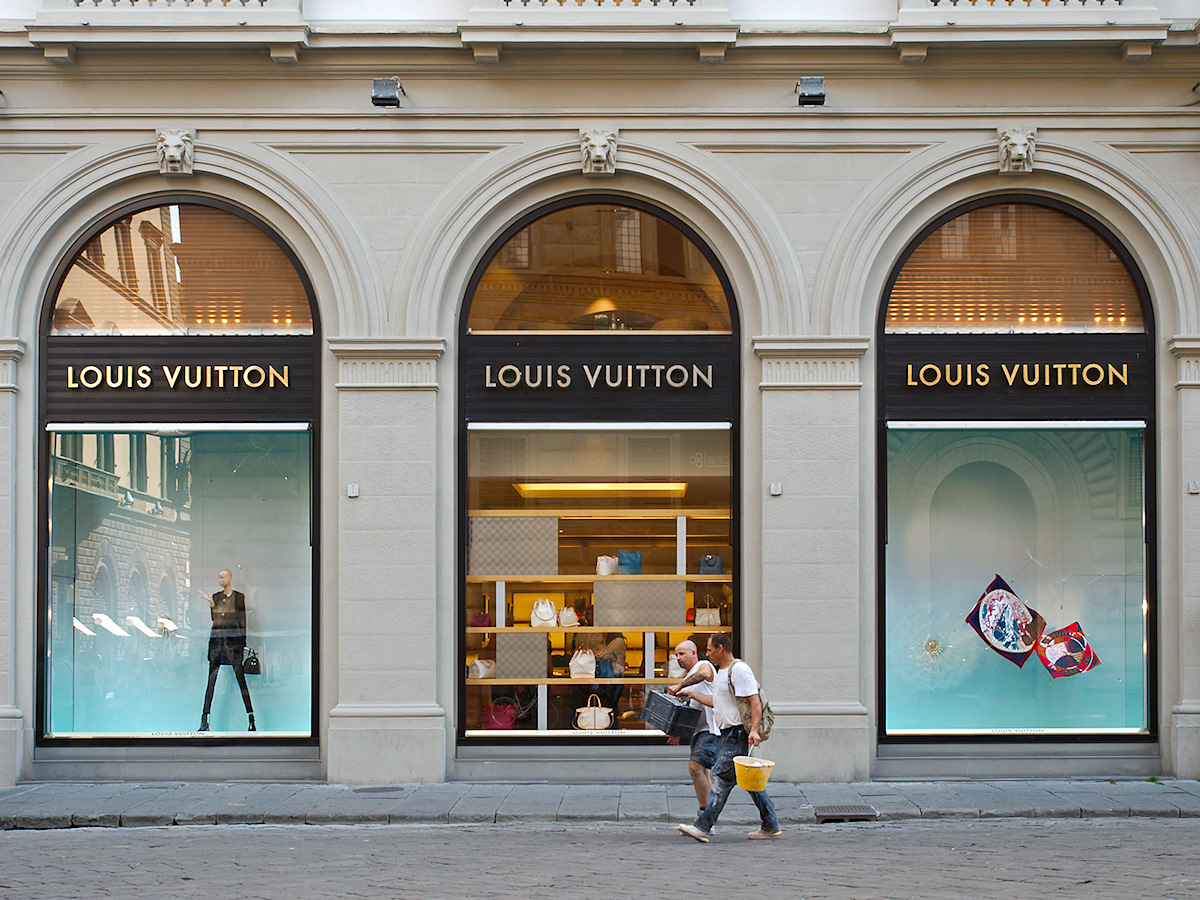 Louis & Vuitton / Men at Work. Tagged with Shop Windows, Urban