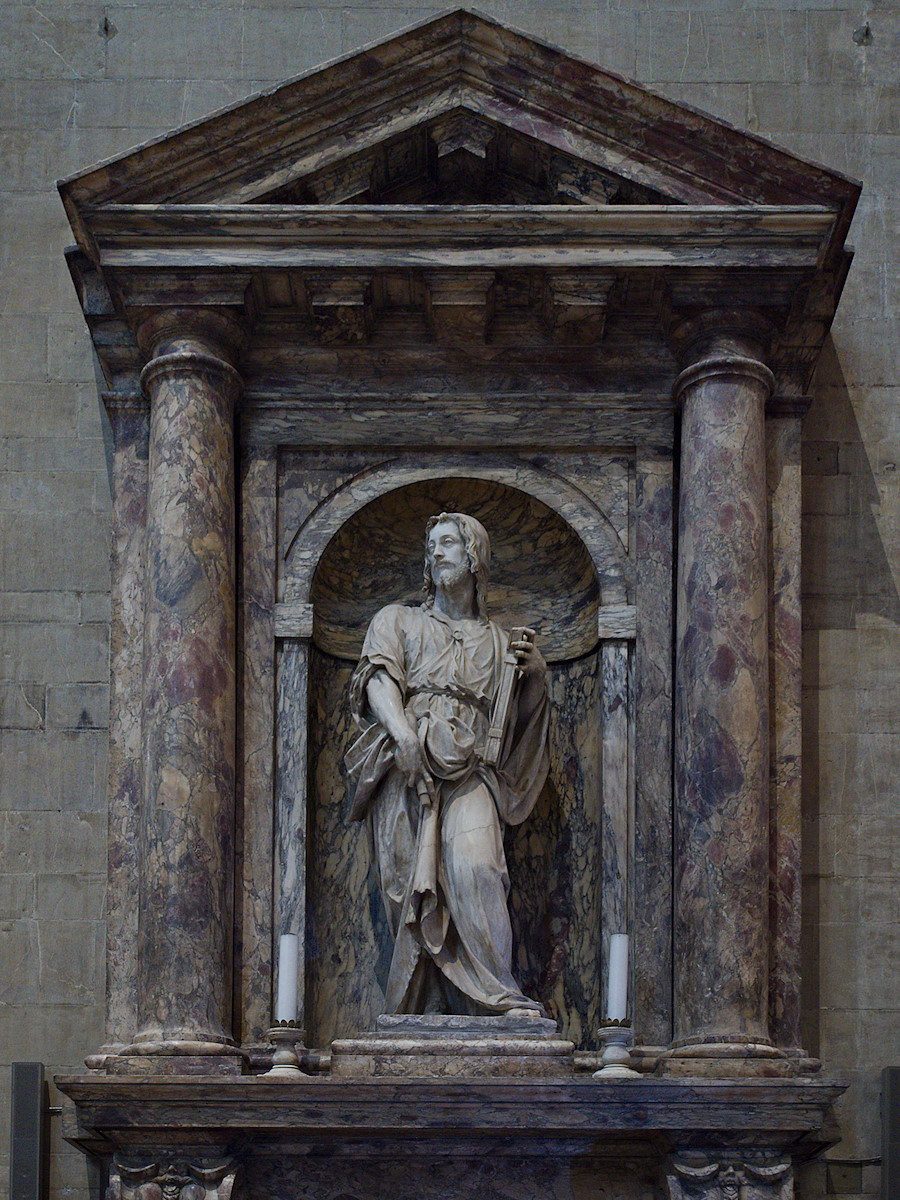 Statue en el Duomo I. Tagged with 