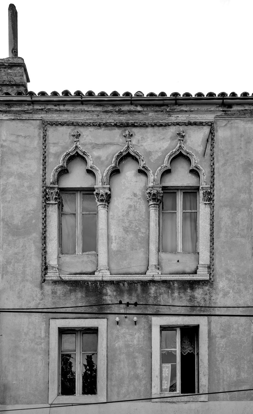 Venetian_Style_Windows.jpg
